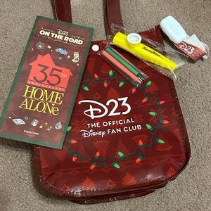 Home alone 35th anniversary D23 Disney Fan Club Red Tote Bag and accesrorries